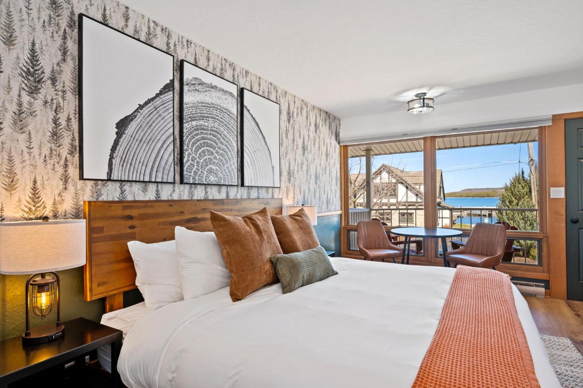 Spruce & Shore Motel Fish Creek Ngoại thất bức ảnh