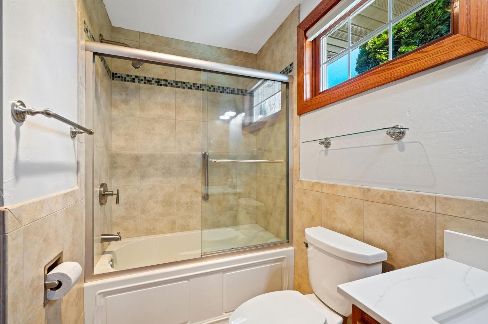 Spruce & Shore Motel Fish Creek Ngoại thất bức ảnh